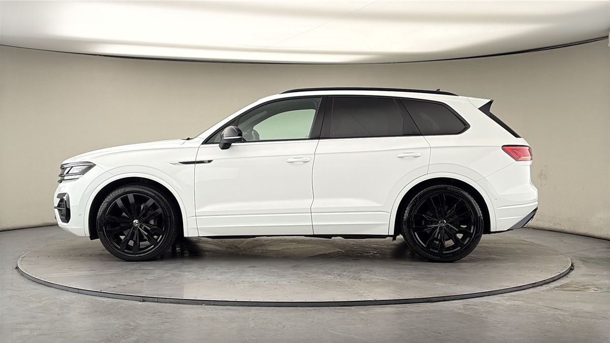 Volkswagen Touareg Image 15