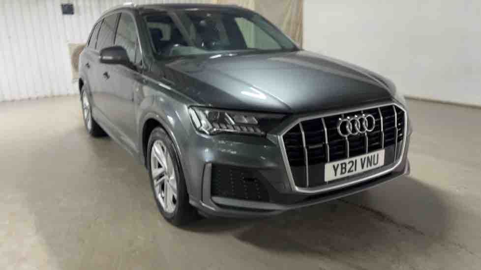 More views of Audi Q7
