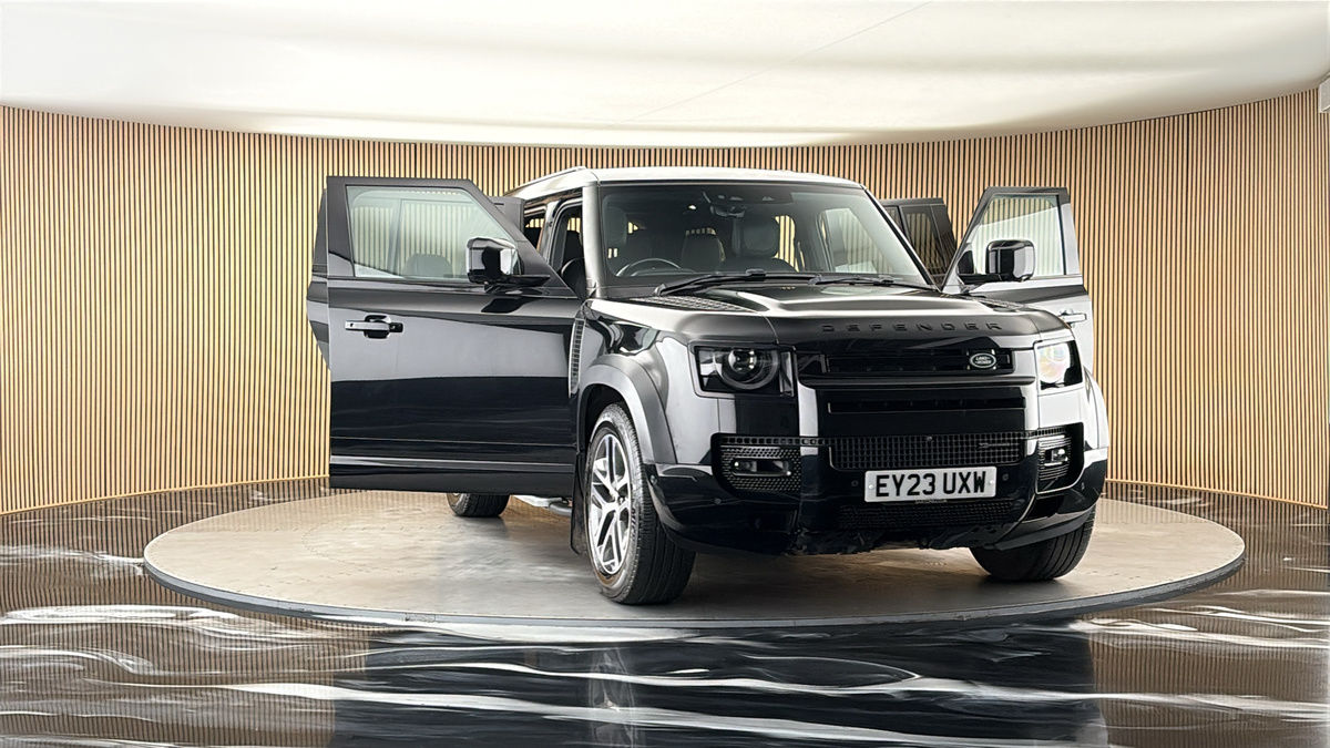 More views of Land Rover Defender 130