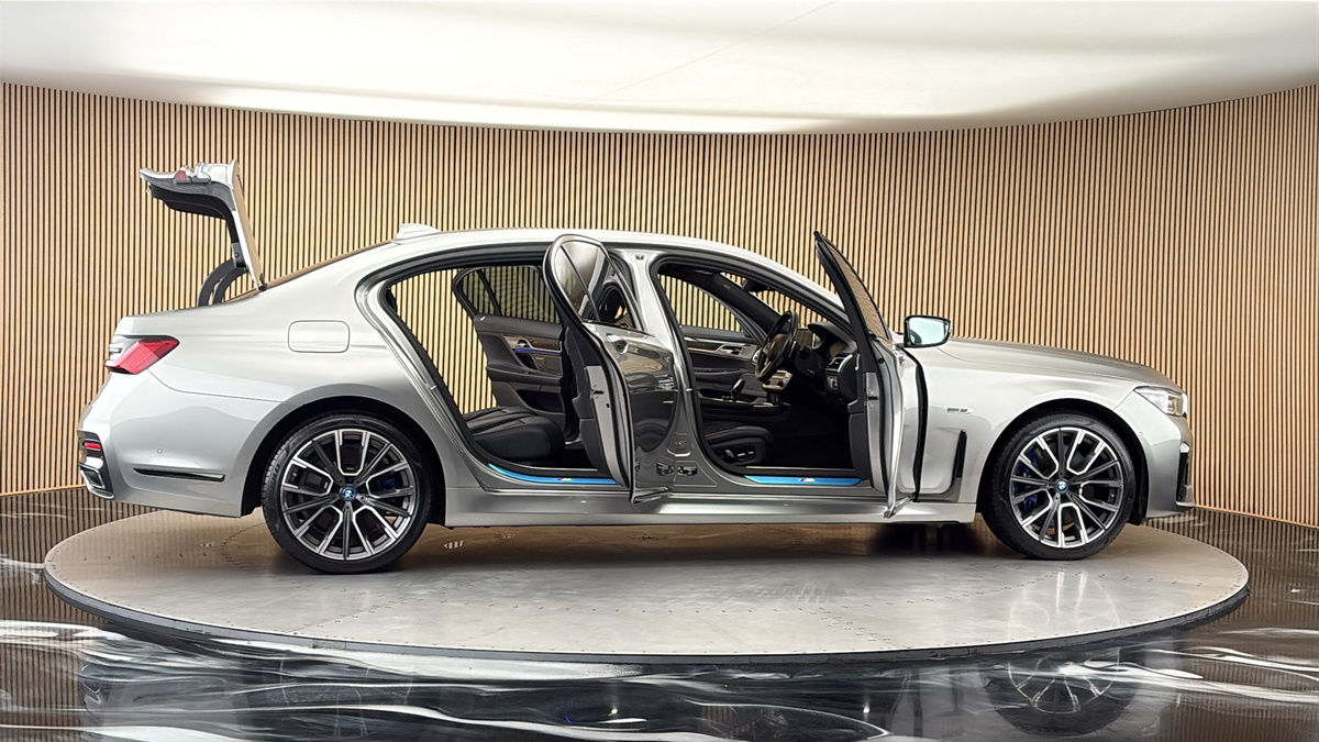 More views of BMW 7 Series