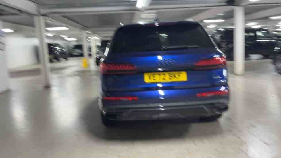 More views of Audi Q7