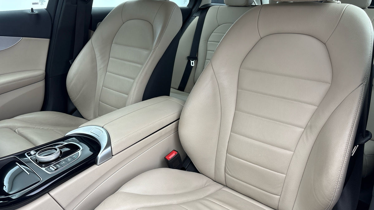 Mercedes-Benz C Class Image 7