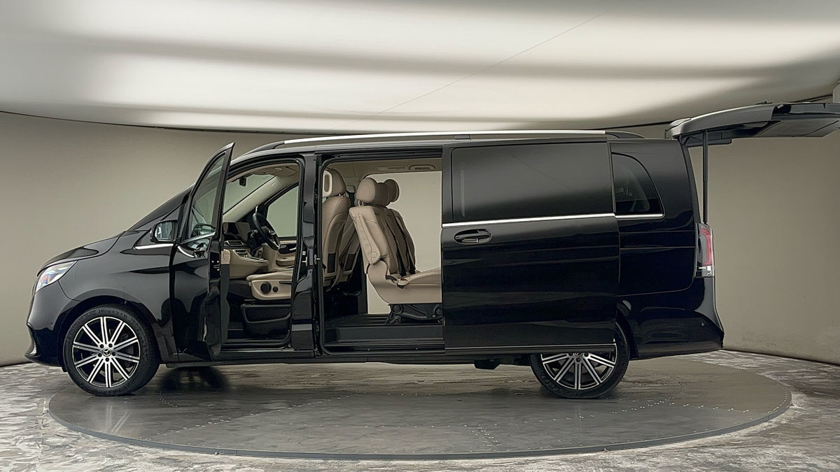 More views of Mercedes-Benz V Class