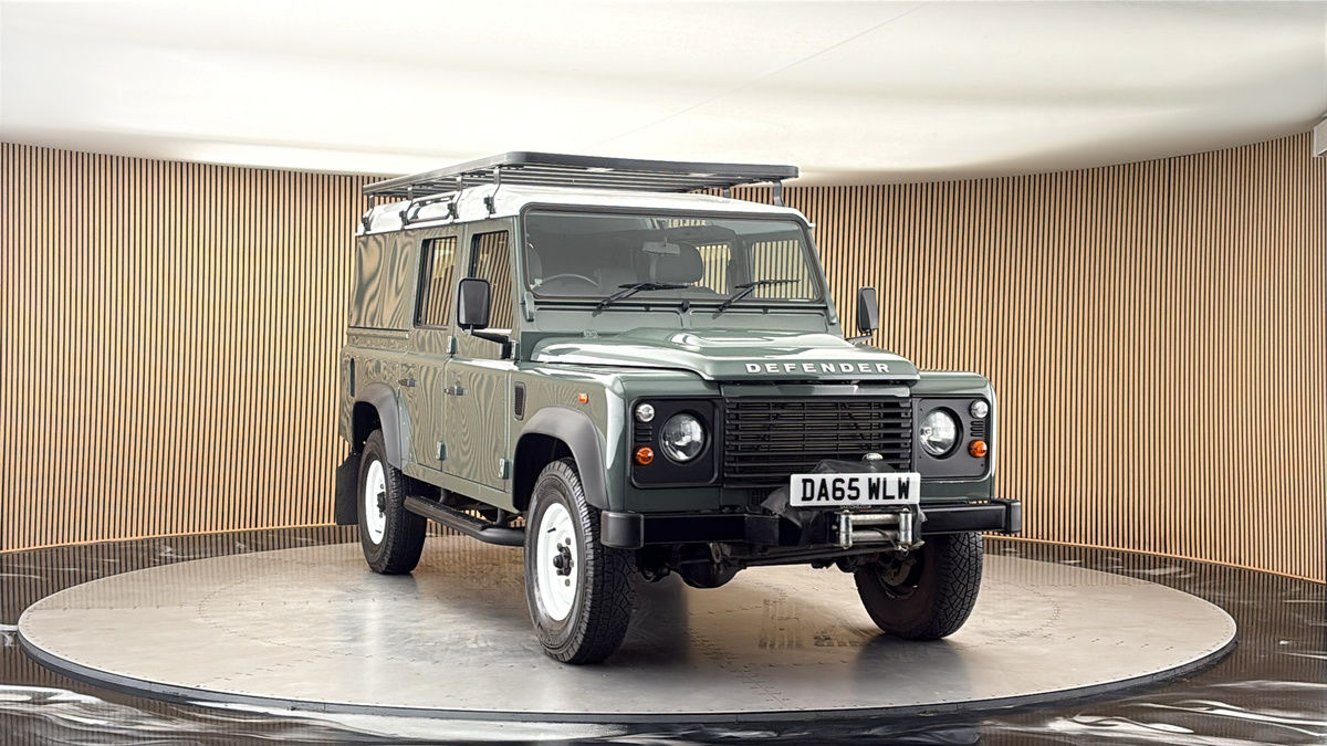 More views of Land Rover Defender 110
