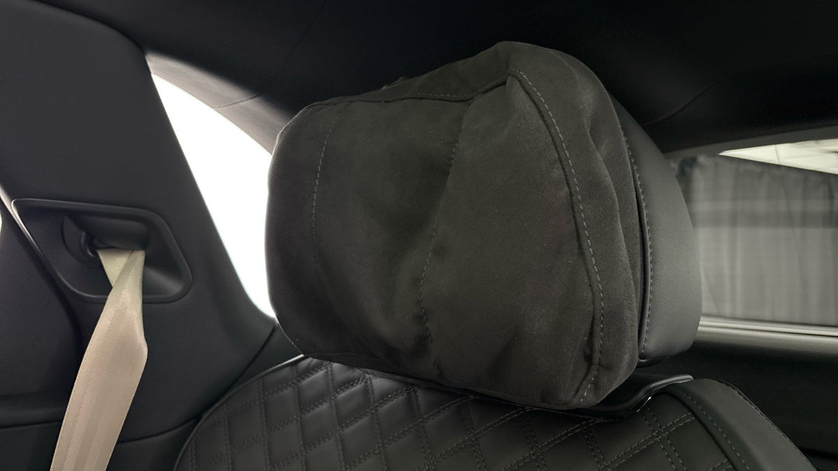 Bentley Bentayga Image 56