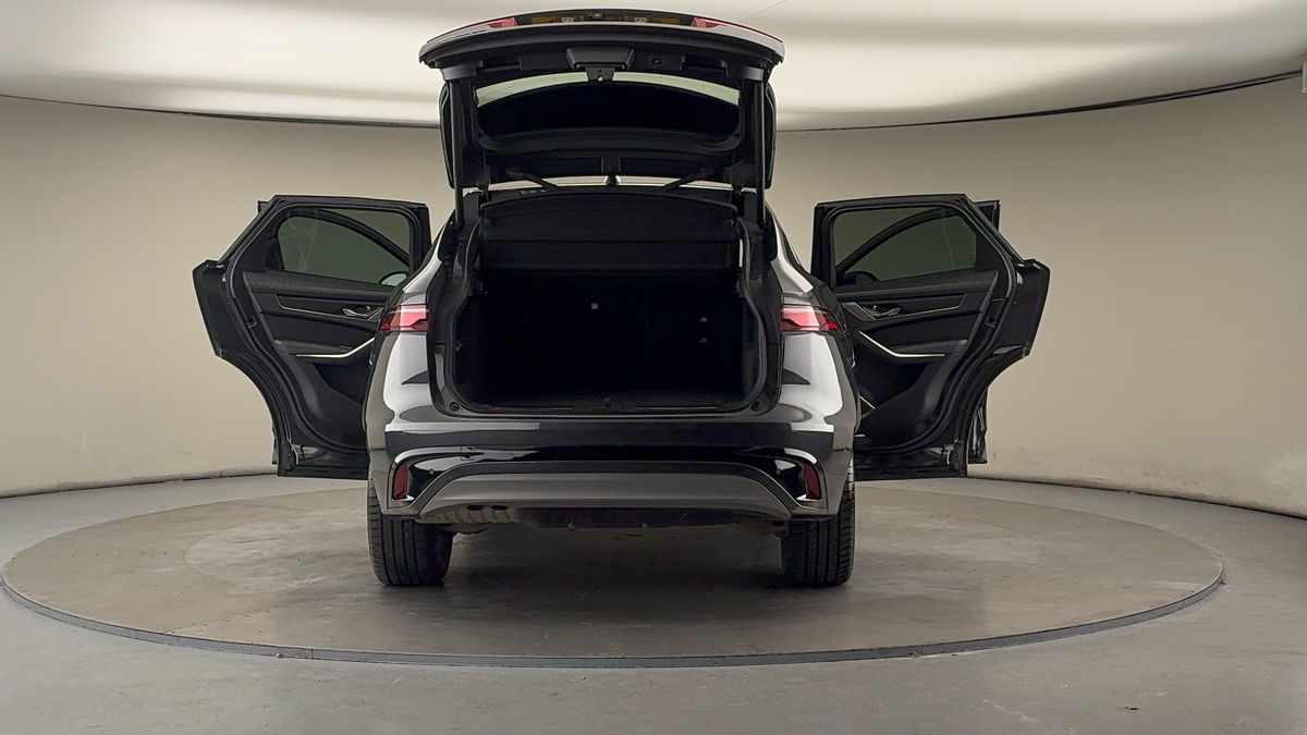 More views of Jaguar F-PACE