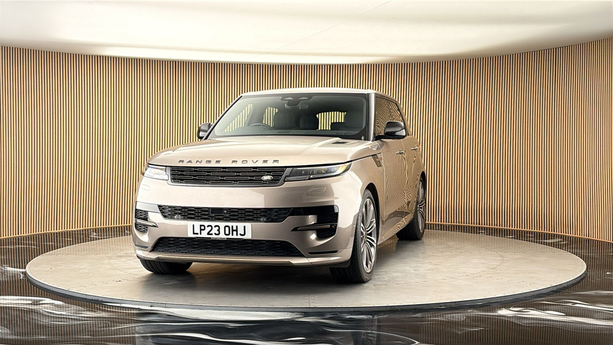 More views of Land Rover Range Rover Sport
