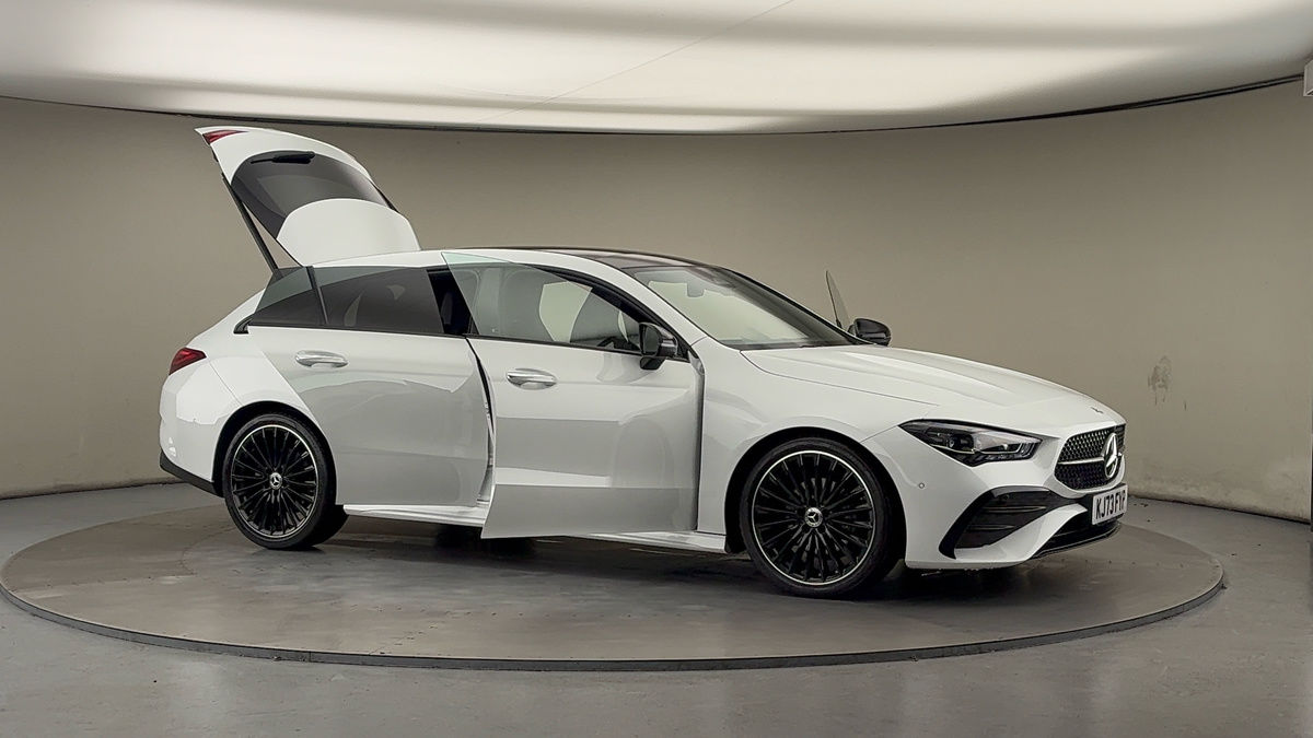 More views of Mercedes-Benz CLA