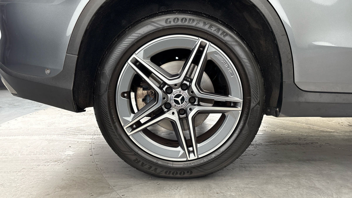 Mercedes-Benz GLC Image 10