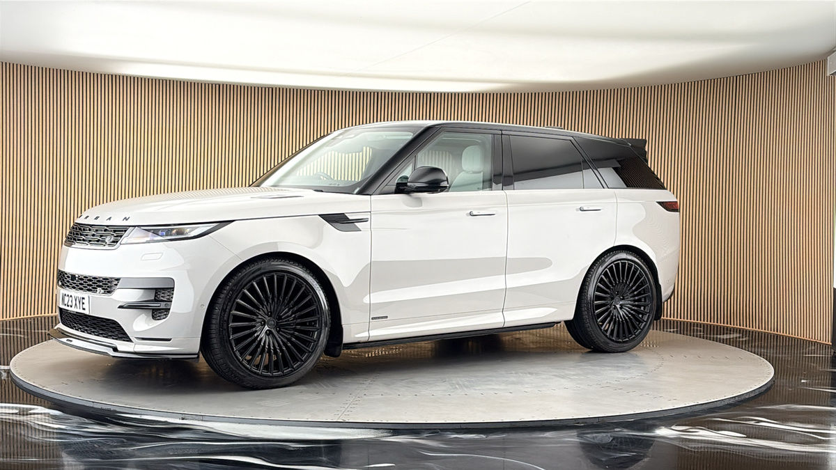 More views of Land Rover Range Rover Sport