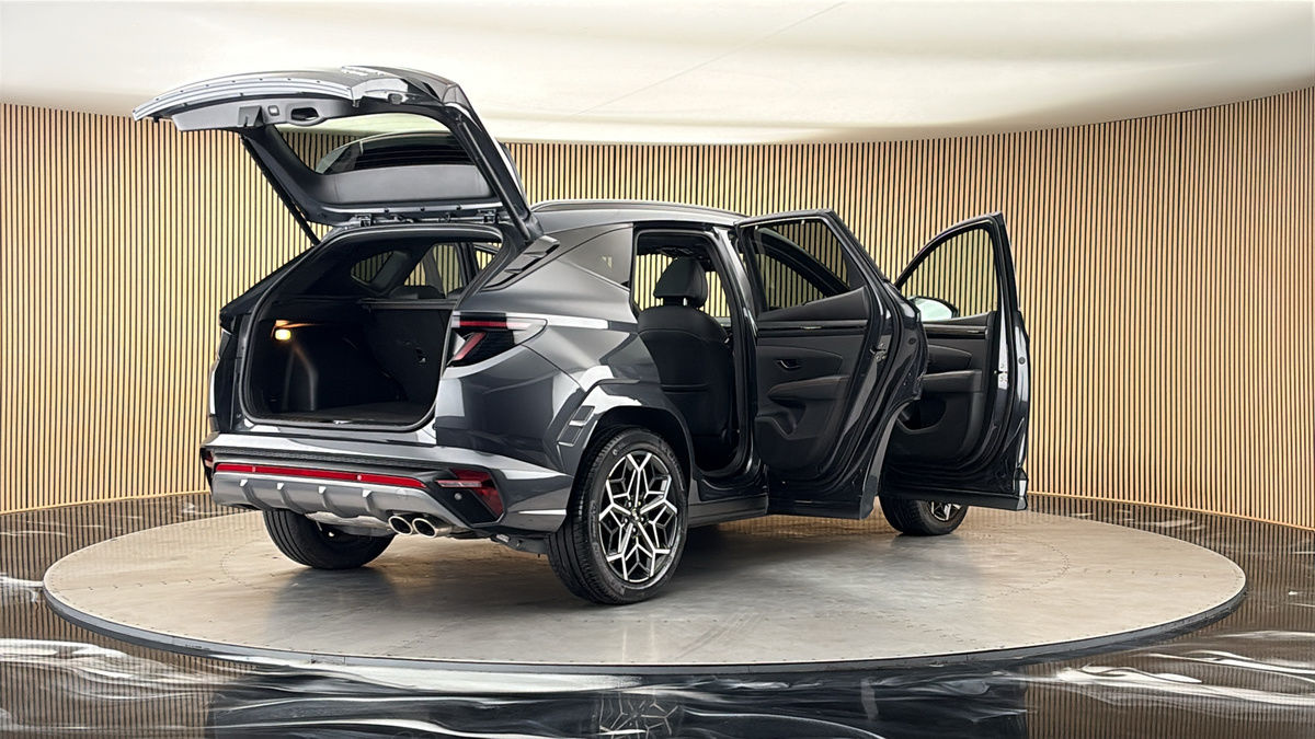 More views of Hyundai TUCSON