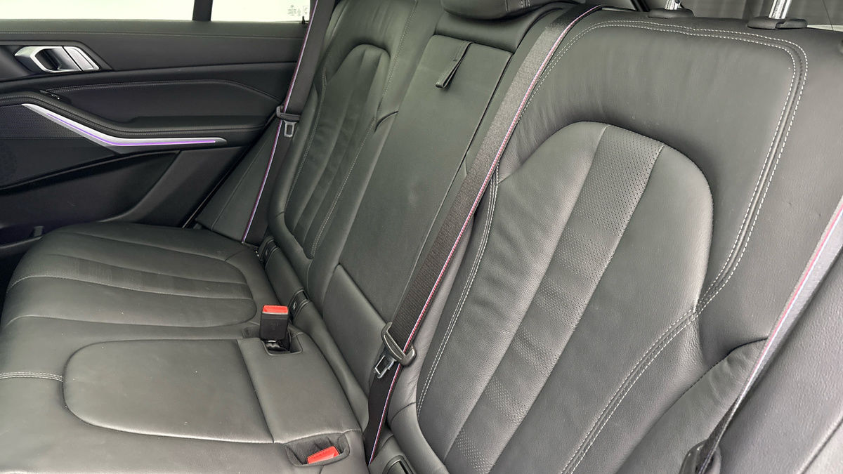 BMW X5 Image 8