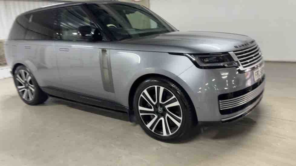 More views of Land Rover Range Rover