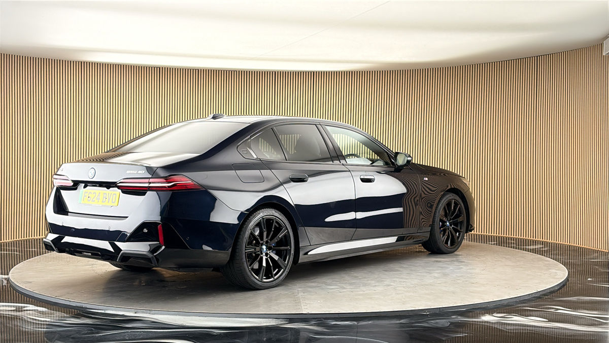 BMW i5 Image 21
