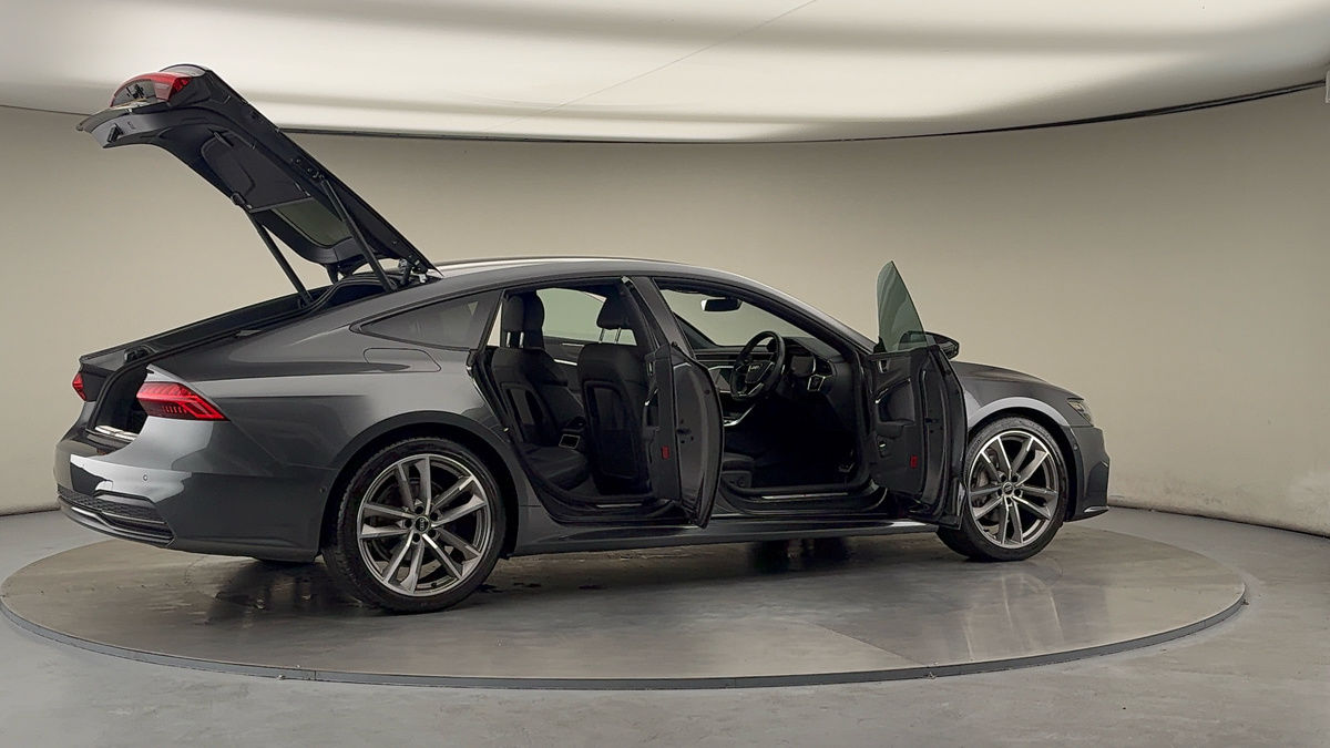 More views of Audi A7