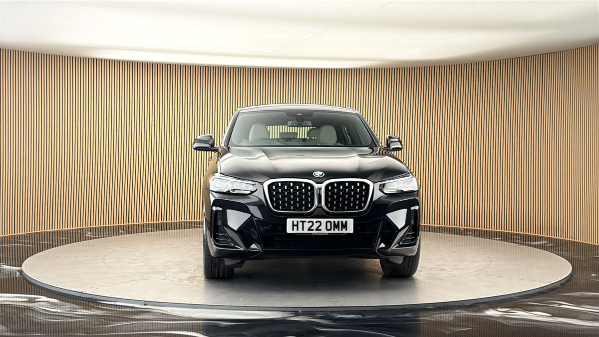 More views of BMW X4