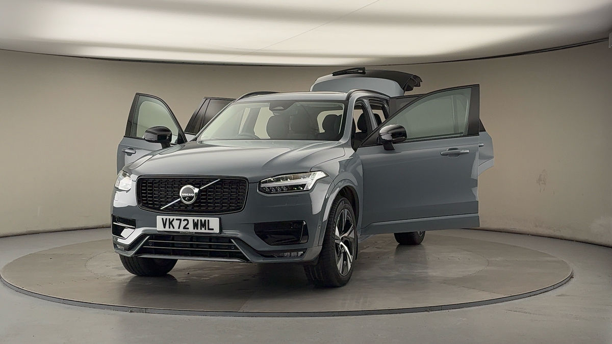 More views of Volvo XC90