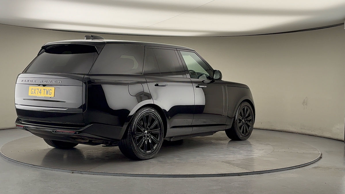 More views of Land Rover Range Rover