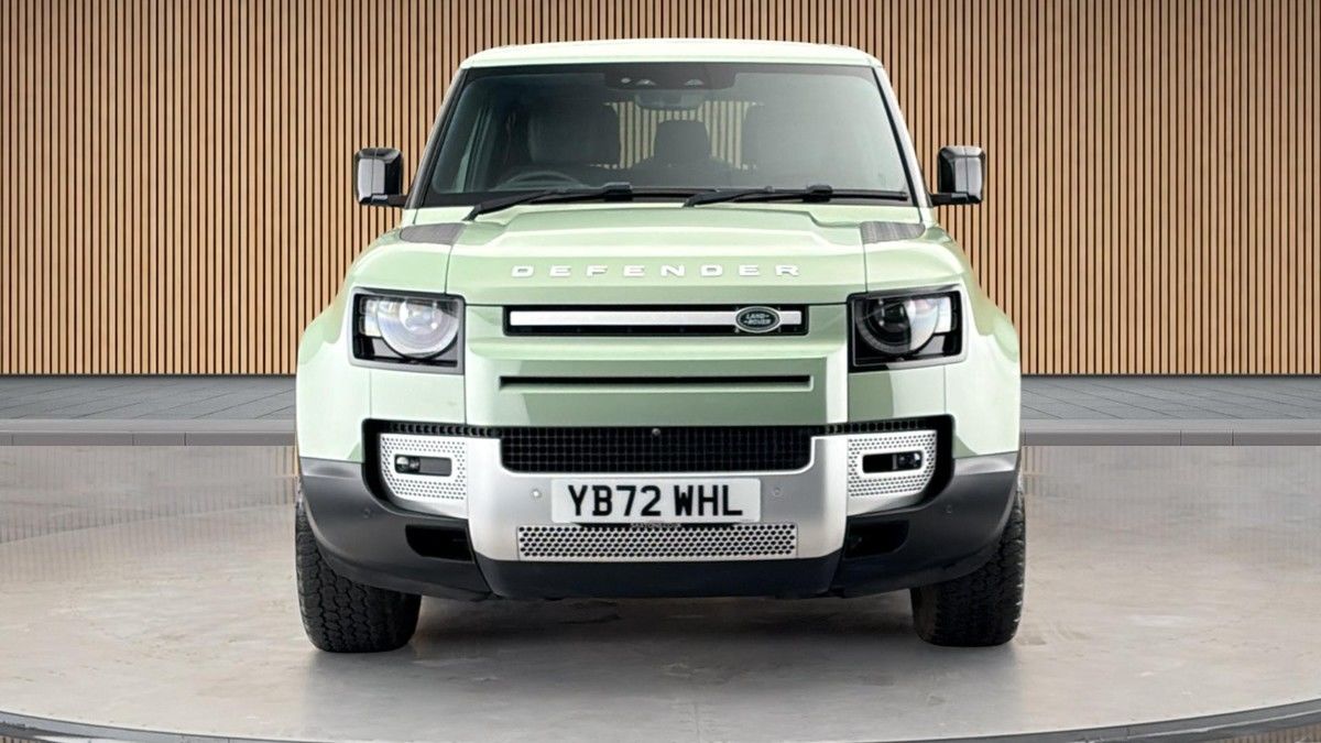 Land Rover Defender 90 Image 3