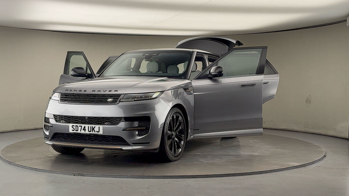 More views of Land Rover Range Rover Sport