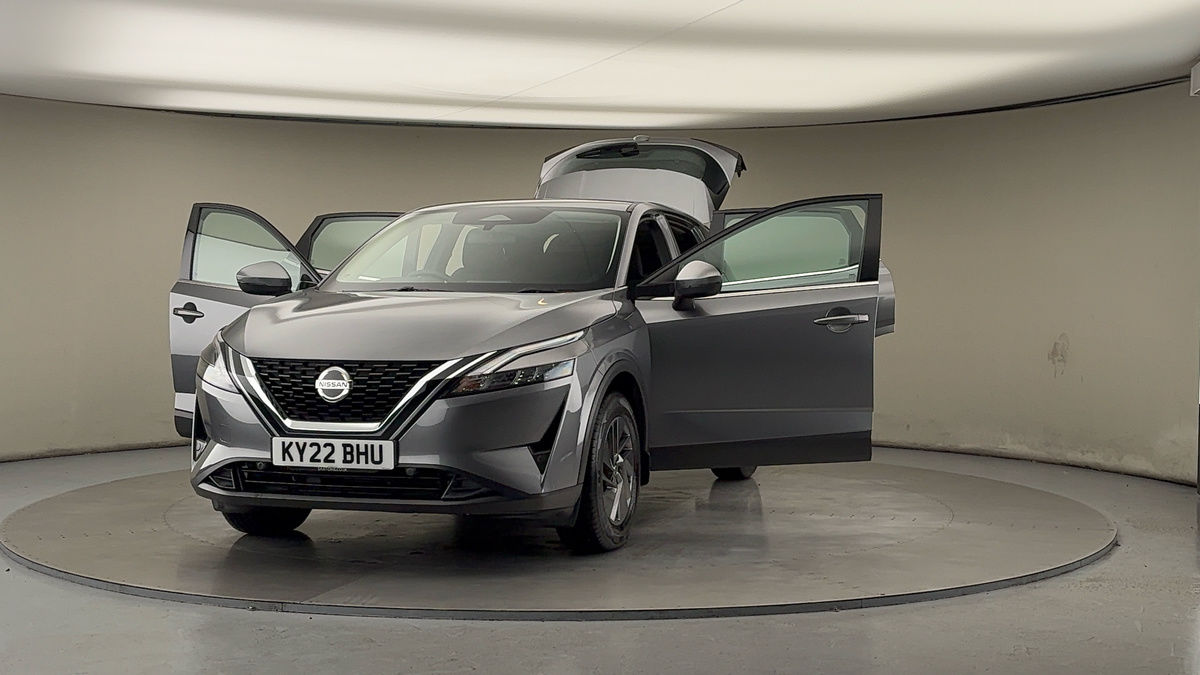 More views of Nissan Qashqai