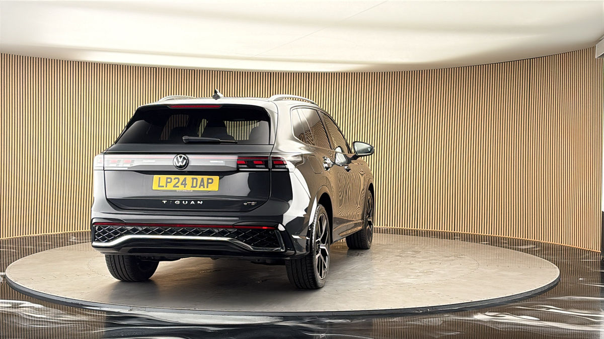 More views of Volkswagen Tiguan
