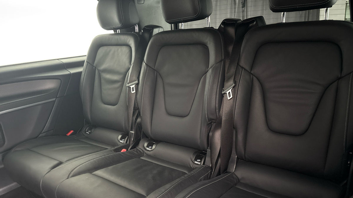 Mercedes-Benz V Class Image 8