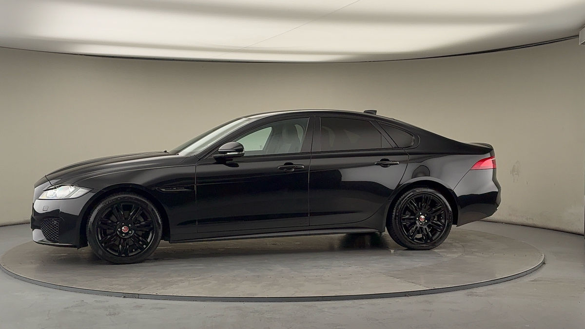 More views of Jaguar XF