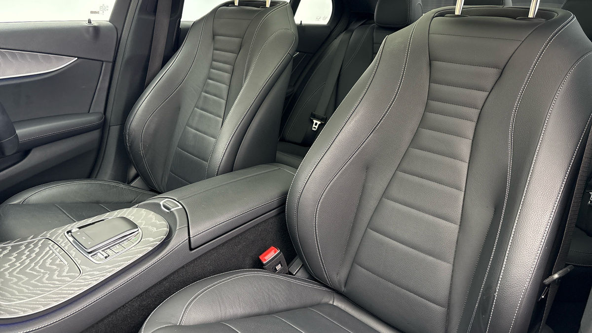 Mercedes-Benz E Class Image 7
