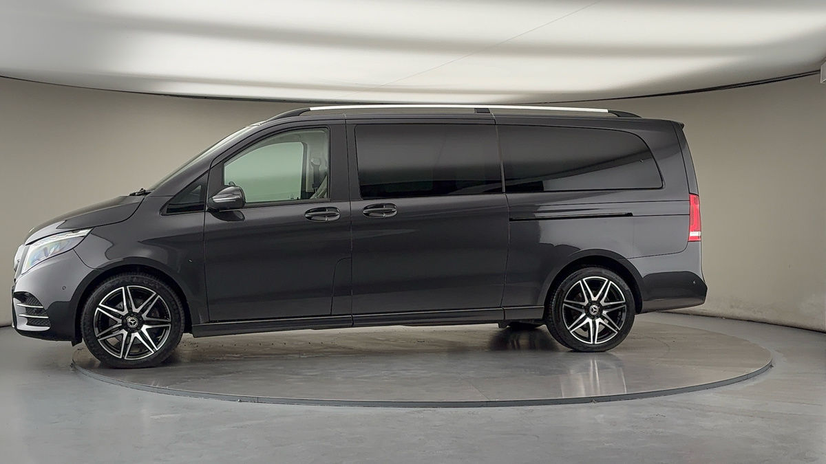 More views of Mercedes-Benz V Class