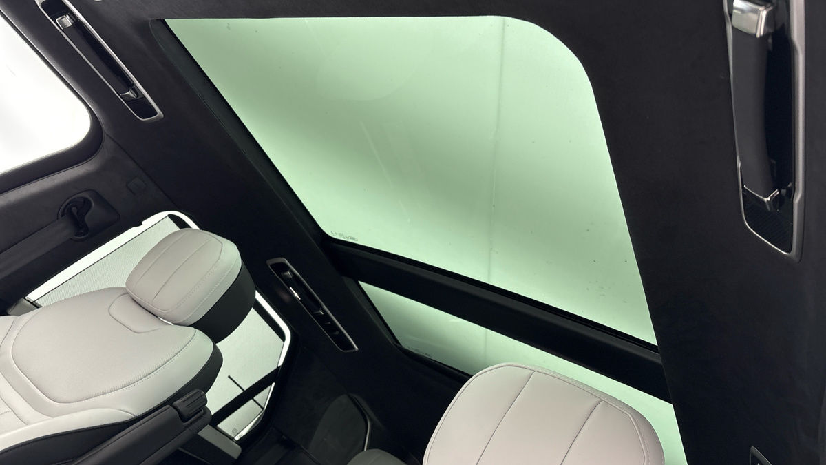 Land Rover Range Rover Sport Image 6