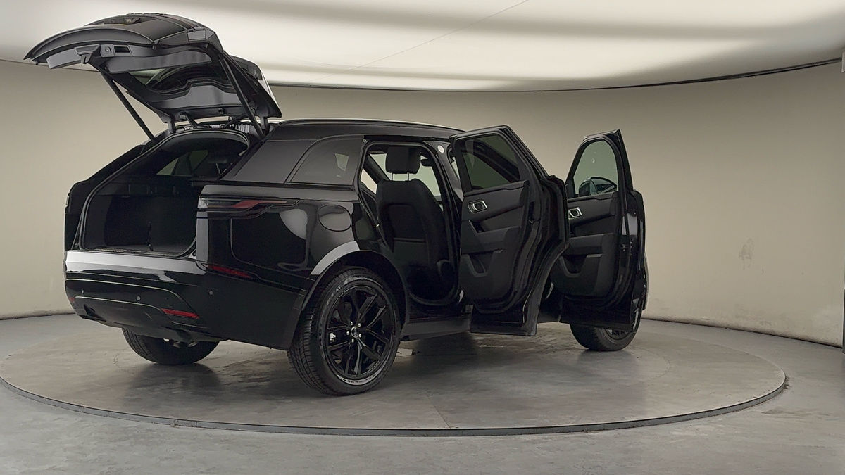 More views of Land Rover Range Rover Velar