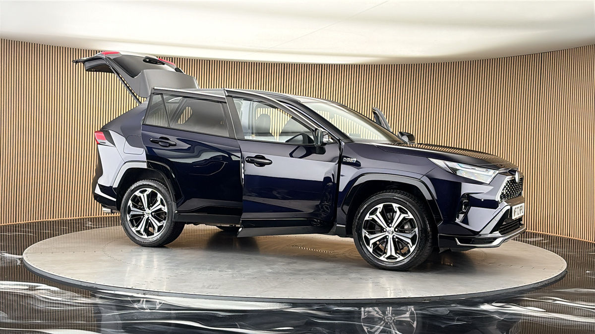 More views of Toyota RAV4