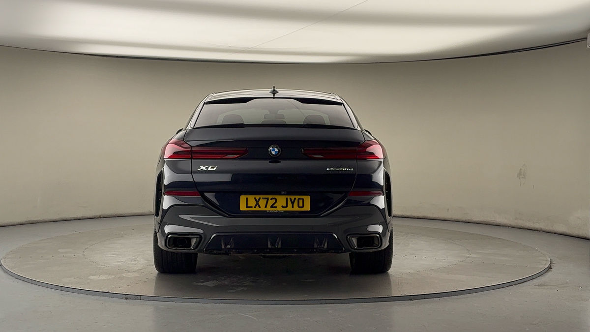BMW X6 Image 4