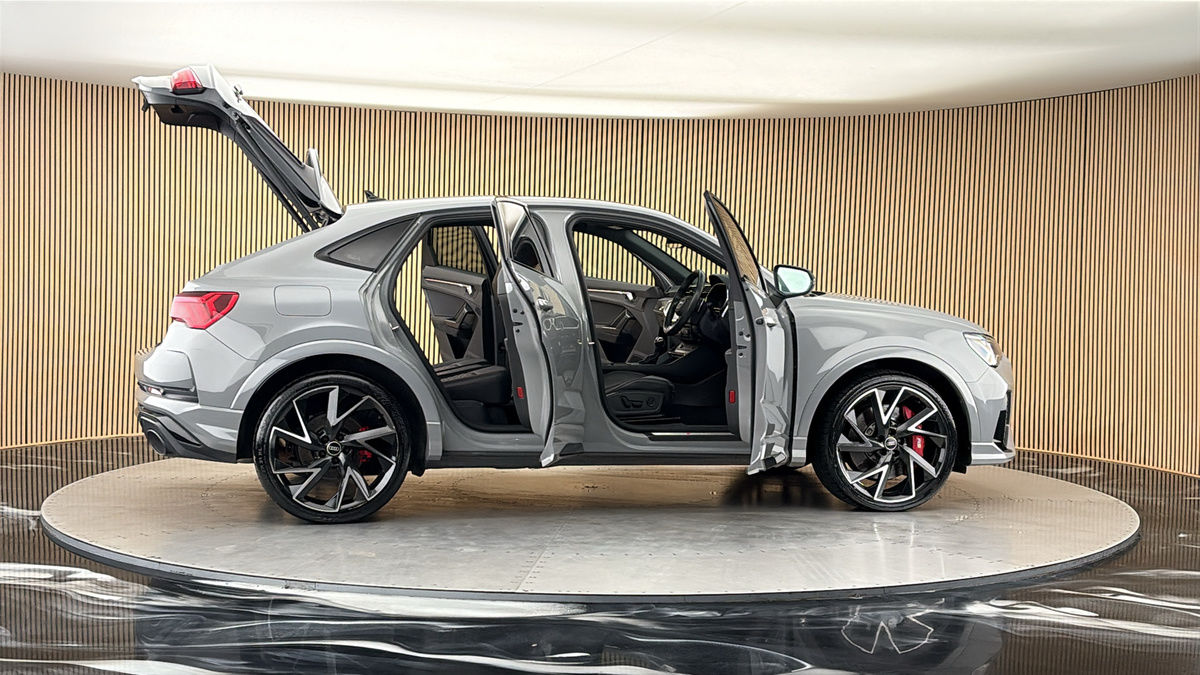 More views of Audi RS Q3