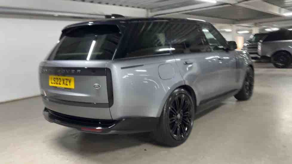 More views of Land Rover Range Rover