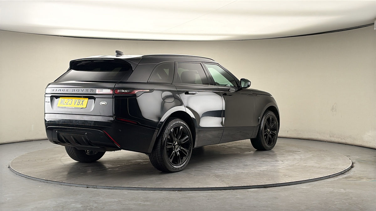 More views of Land Rover Range Rover Velar