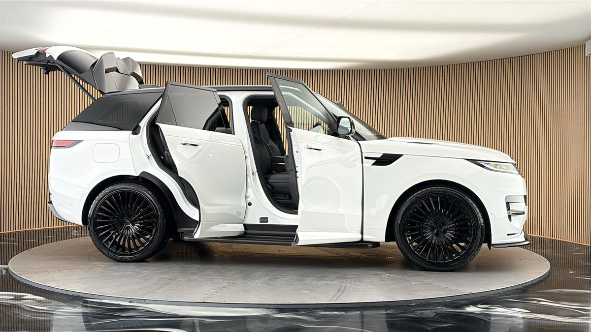 More views of Land Rover Range Rover Sport