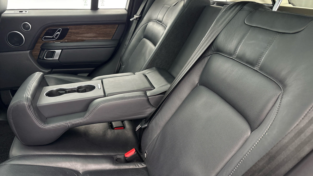 Land Rover Range Rover Image 9