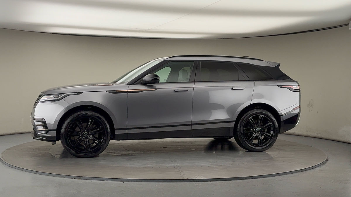 More views of Land Rover Range Rover Velar