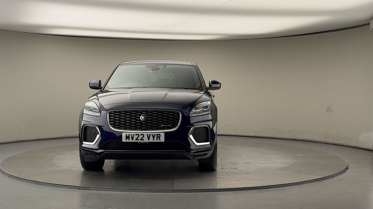 Jaguar E-PACE Image 3