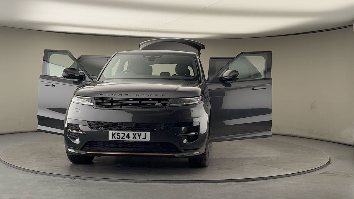 More views of Land Rover Range Rover Sport