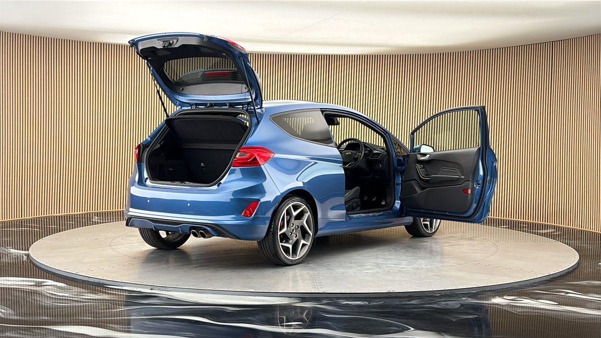 More views of Ford Fiesta