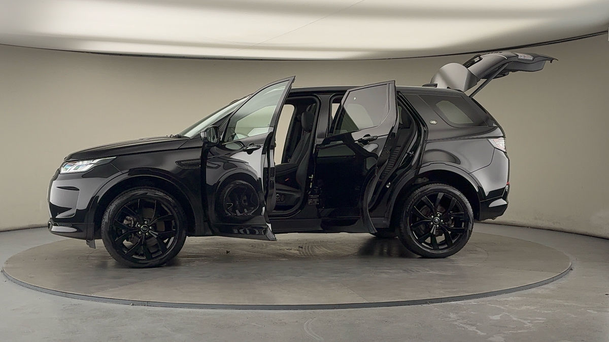 More views of Land Rover Discovery Sport