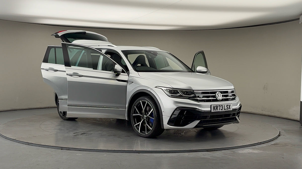More views of Volkswagen Tiguan
