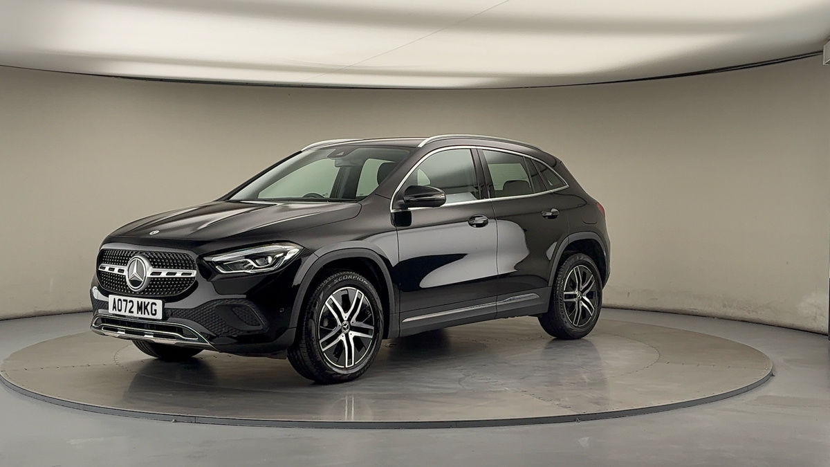Mercedes-Benz GLA Image 20