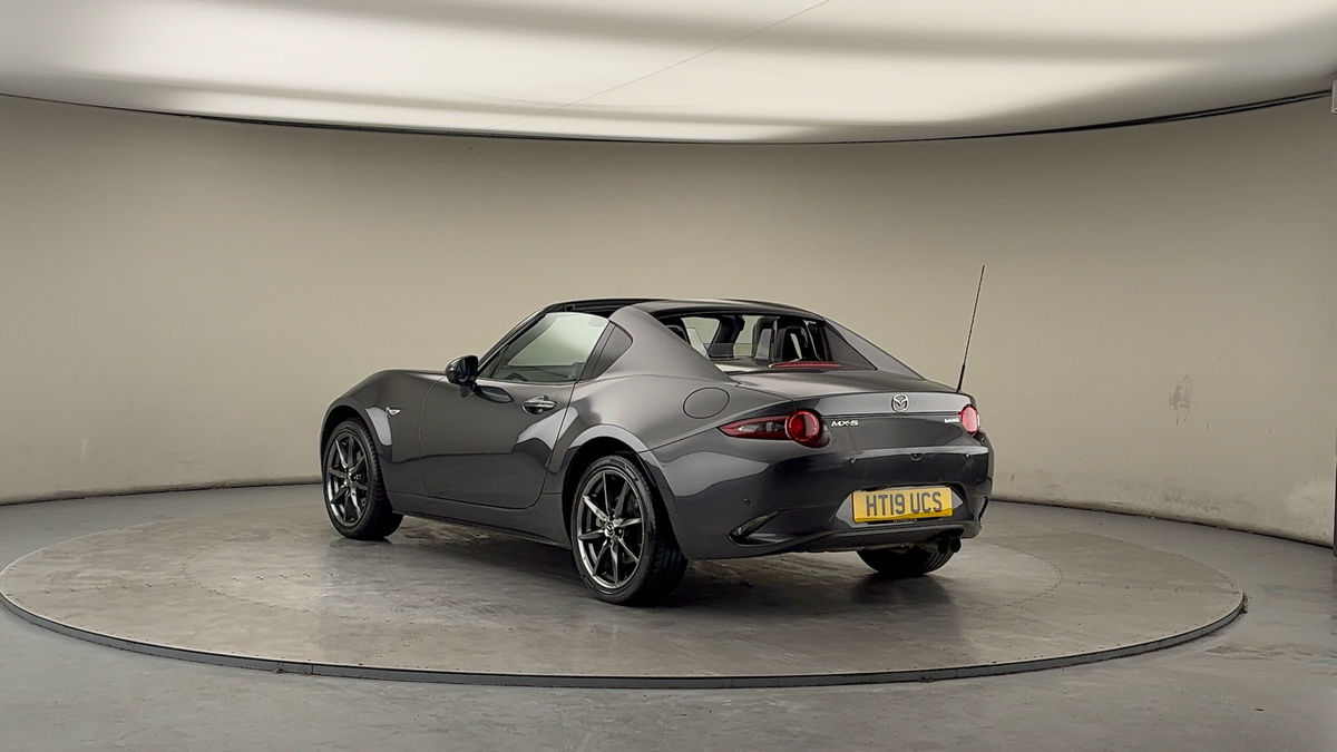 Mazda MX-5 RF Image 2