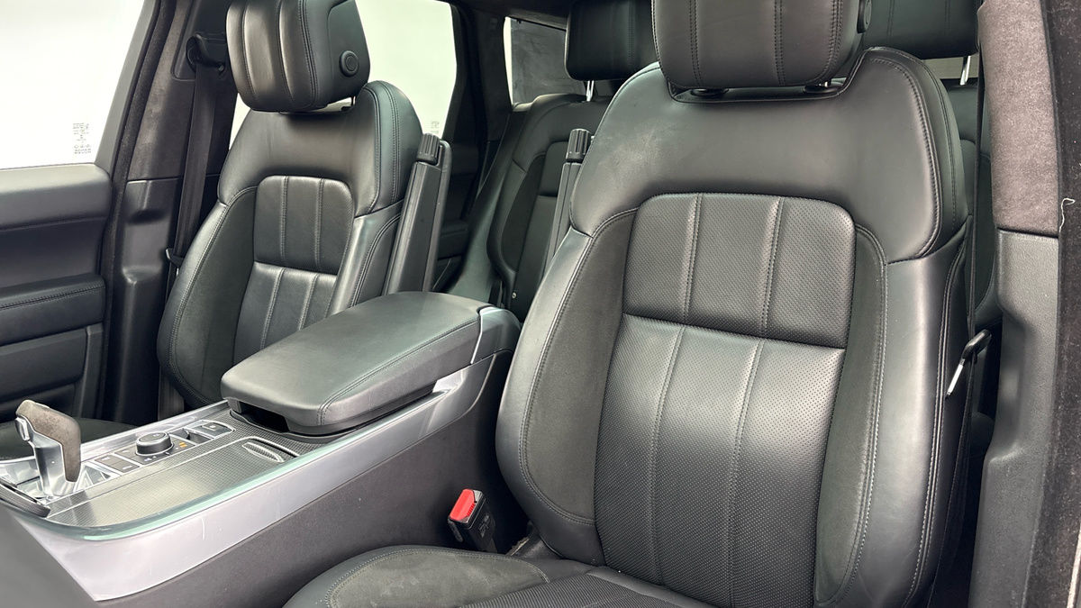 Land Rover Range Rover Sport Image 7