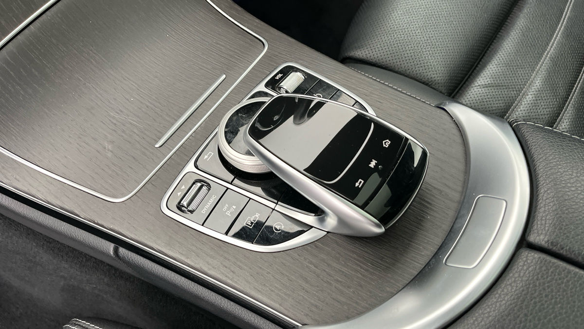 Mercedes-Benz C Class Image 9