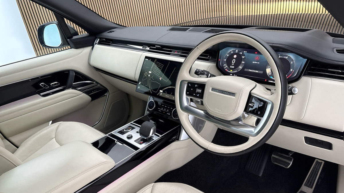 Land Rover Range Rover Image 5